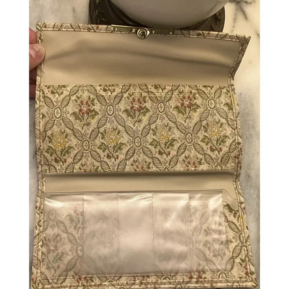 VINTAGE WALLET POCKETBOOK Grandmacore Vinyl 60s 70s Tapestry Style Checkbook